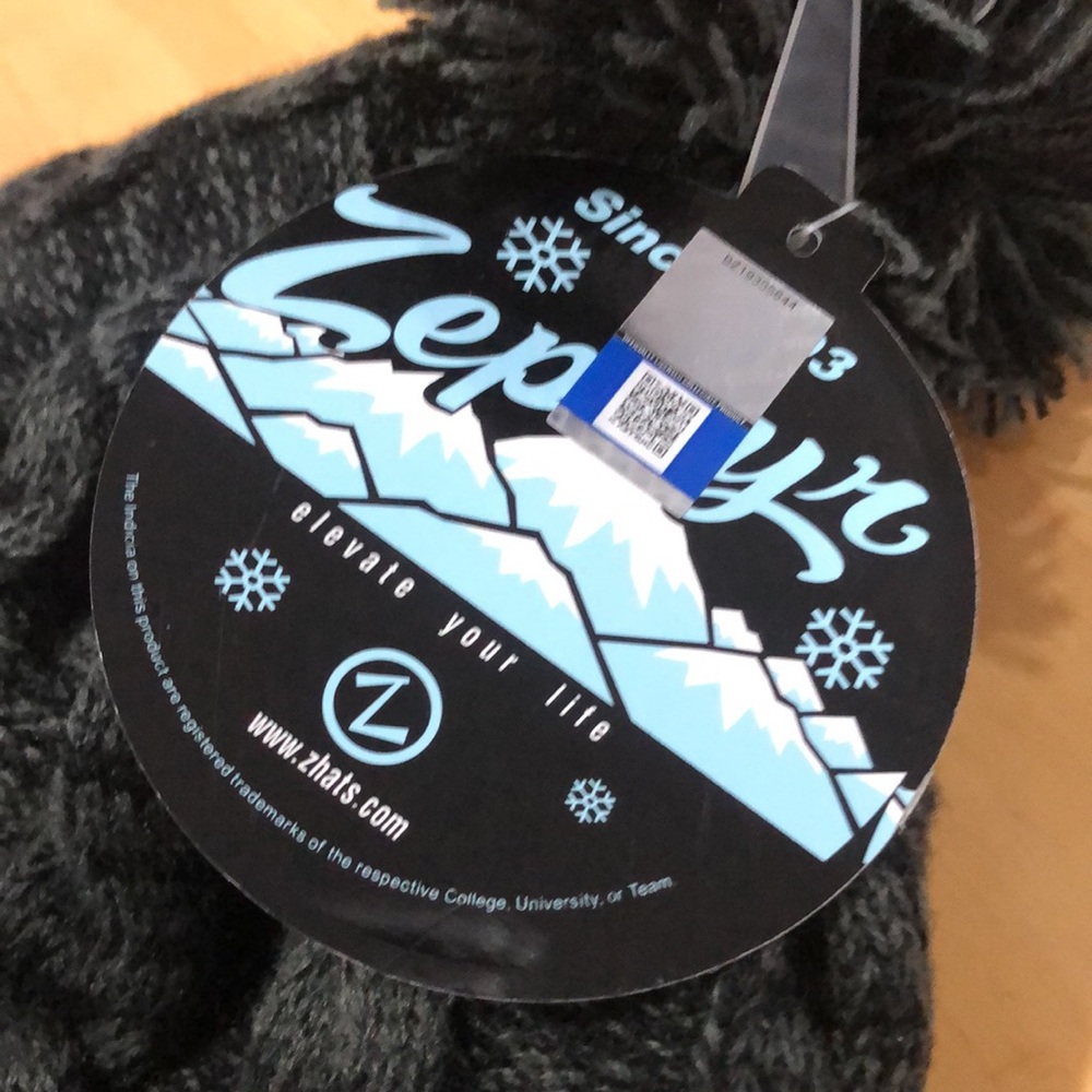 Zephyr Colorado Collection Penn State Beanie - image 5